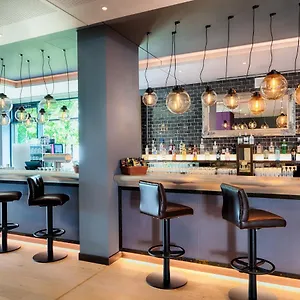 Hotel Premier Airport